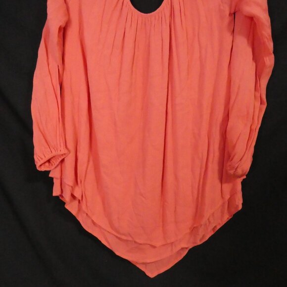 LOVE & LEGEND | size 16 | Salmon Pink Cold Shoulder Top With Buttons - Picture 14 of 14